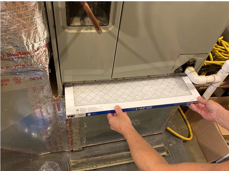 https://basc.pnnl.gov/sites/default/files/images/FurnaceFilterInsertArrow_PNNL%208-16-24.jpg